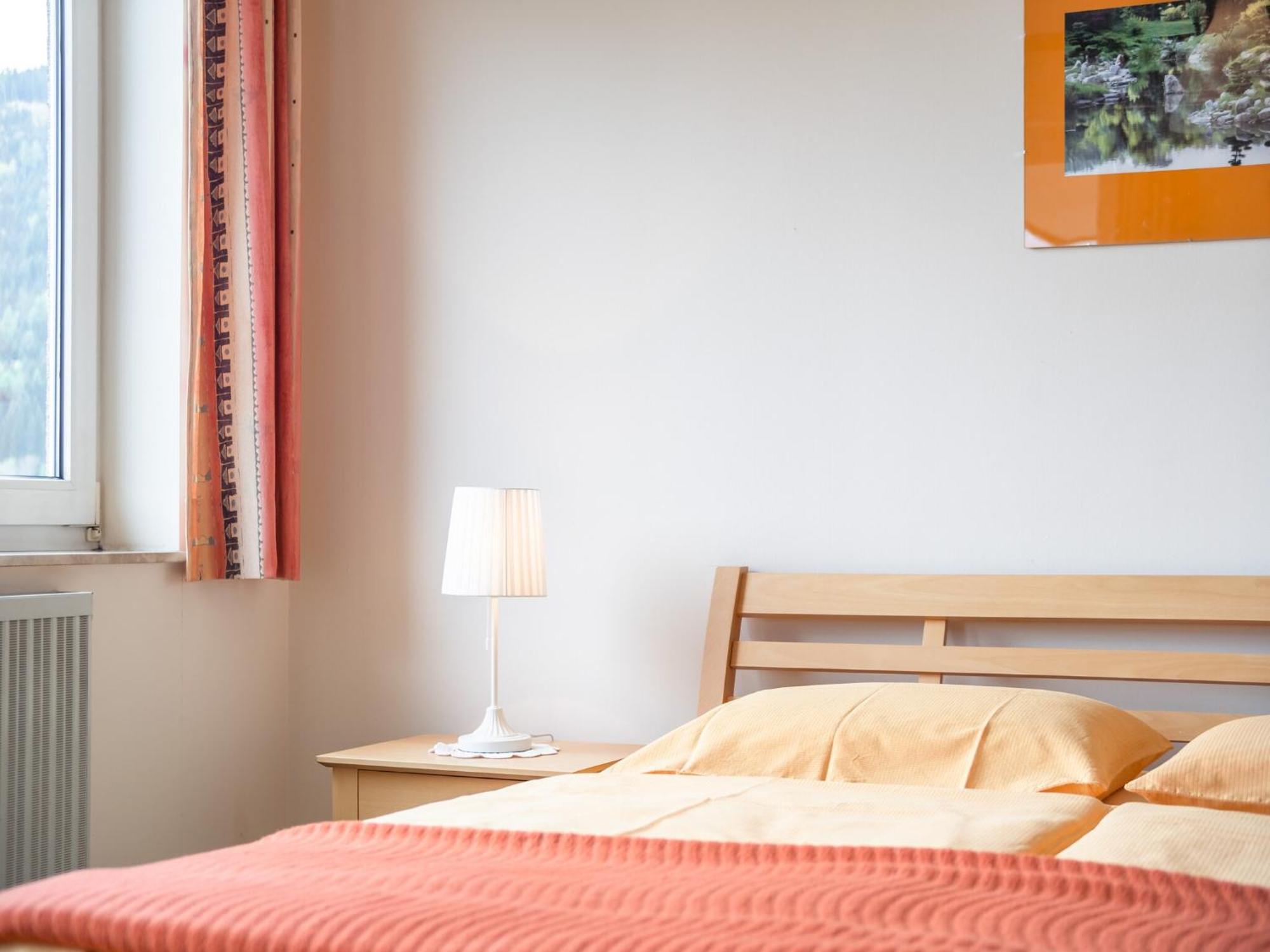 Cozy Apartment In Afritz Am See Near Gerlitzen Ski Area ภายนอก รูปภาพ